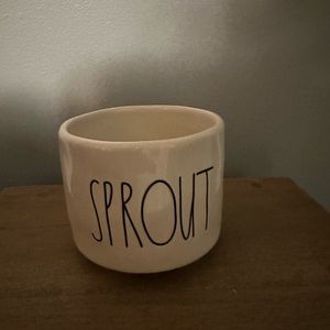 Rae Dunn small planter